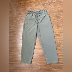 Lululemon keep moving crop high rise 23”